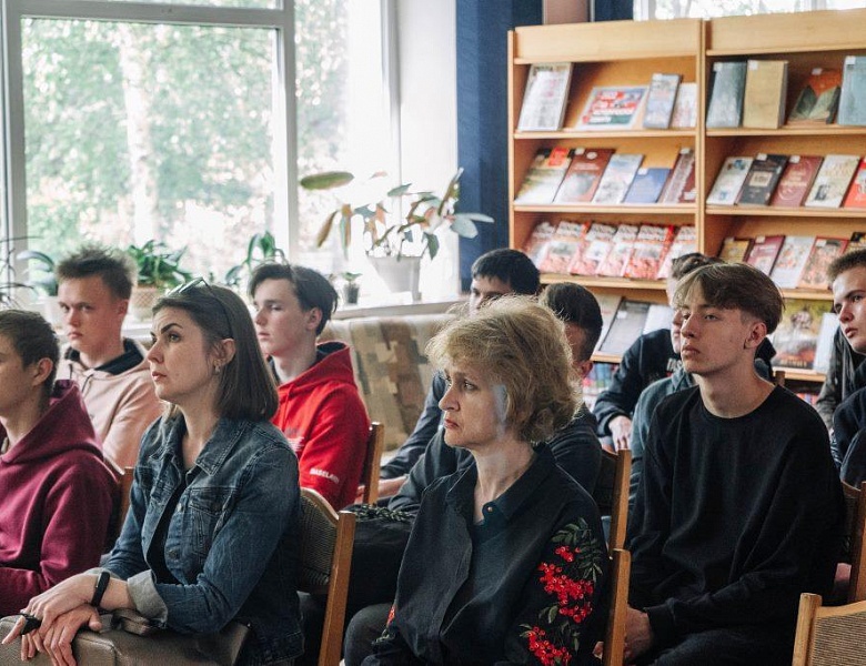 «Здесь говорят одни лишь камни»