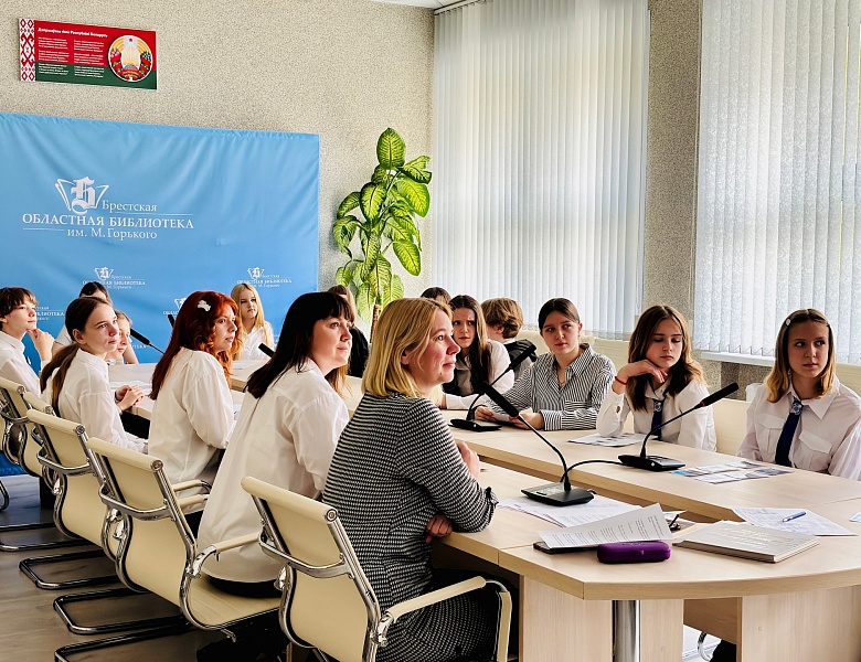 Слово в пути: как создаётся дружба