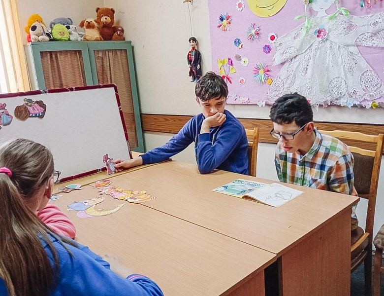 Книжный театр «Спасательный круг»