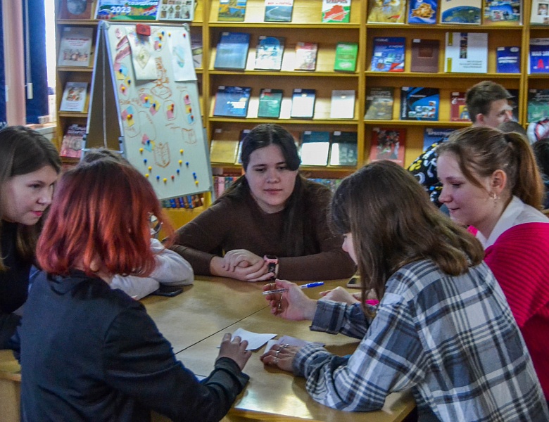 Неделя детской и юношеской книги в юношеском отделе