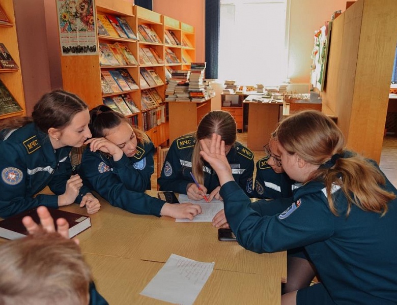 «Шляхамі роднай Беларусі»: урок беларускай літаратуры ў бібліятэцы