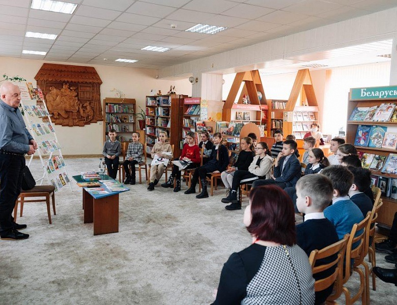 Встреча с писателем Валерием Квилория