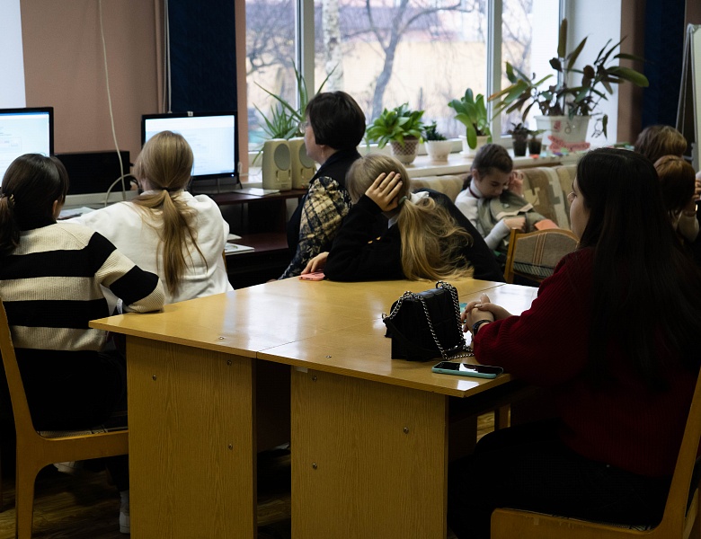 Экспресс-экскурсия «Библиотека онлайн»