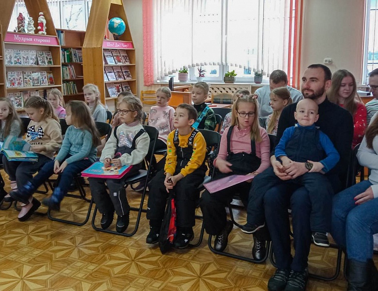 «Колядки Матушки Зимы» в «Школе маленьких волшебников»