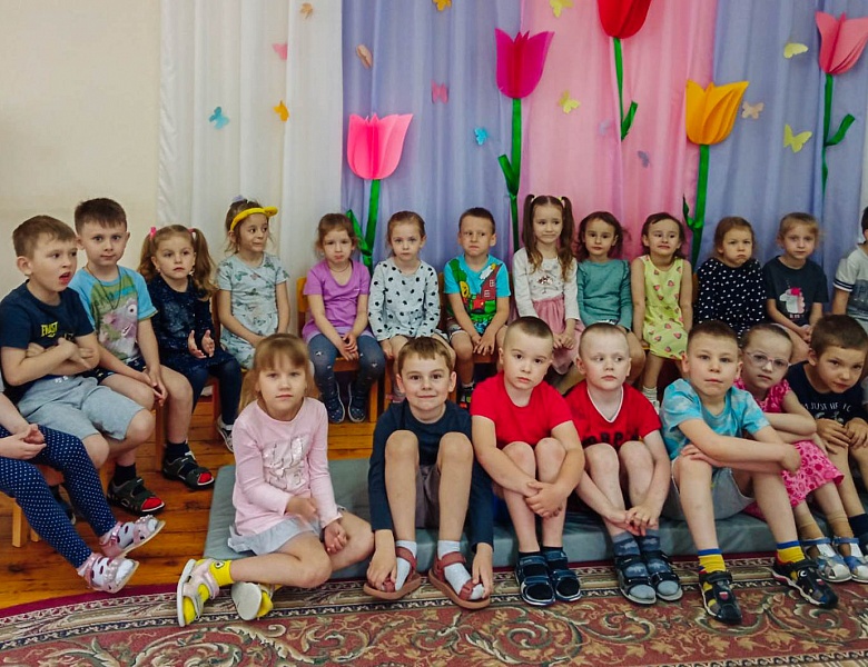 Пазнавальная гадзіна «Тры галоўных сімвалы маёй краіны»