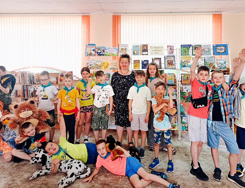 В гости к книжкам мы спешим!