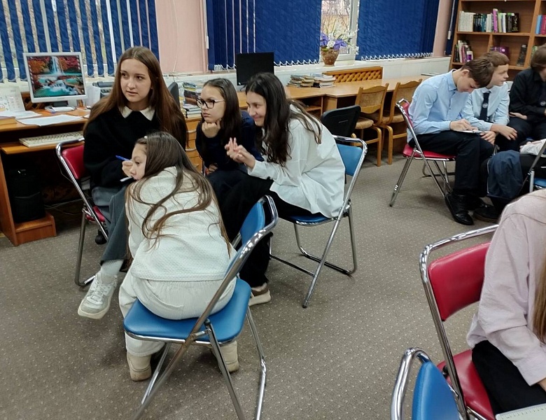 Погружение в мир экранизированных книг в юношеском отделе