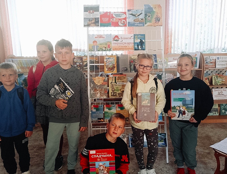 «В единстве — совершенство народа»: информационный час