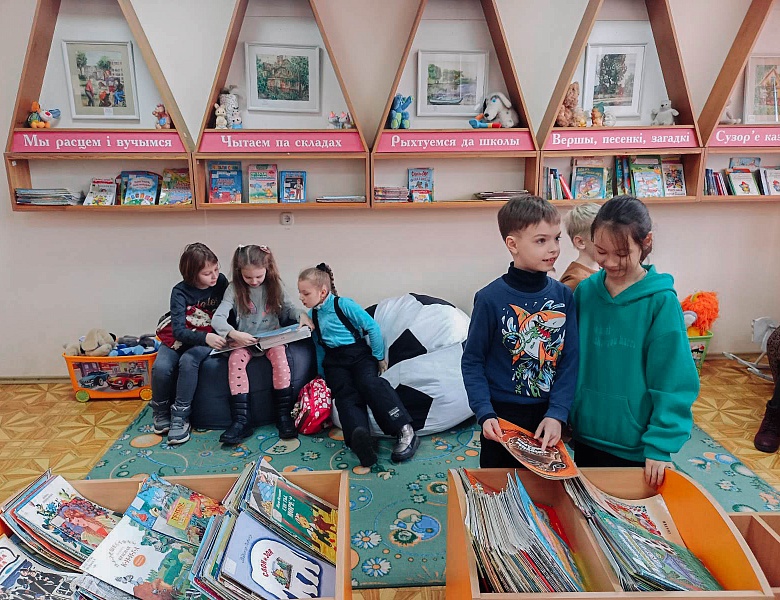 Секторная игра «Из сказки в сказку»