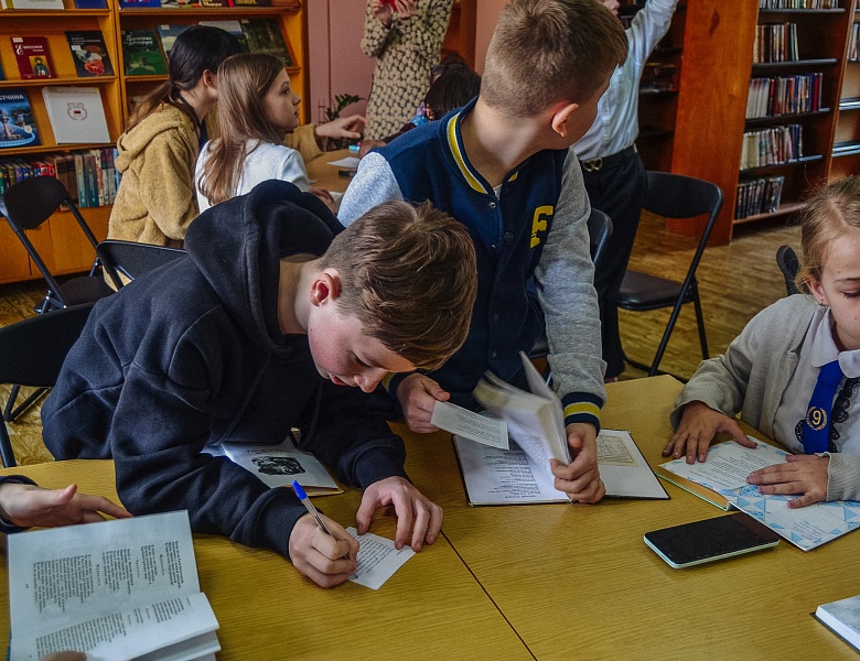 День поэзии в юношеском отделе