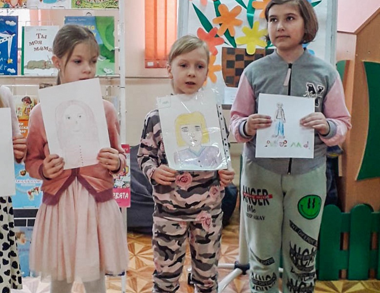 «Моя мама лучшая на свете!»: праздник в детском отделе