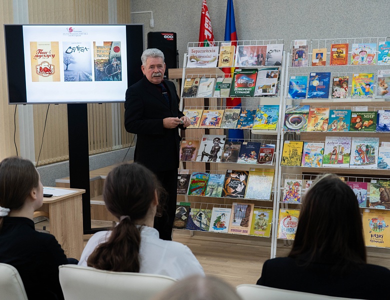 Тыдзень роднай мовы ў юнацкім аддзеле