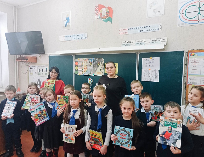 Литературная игра «Наша безопасность в наших руках» 