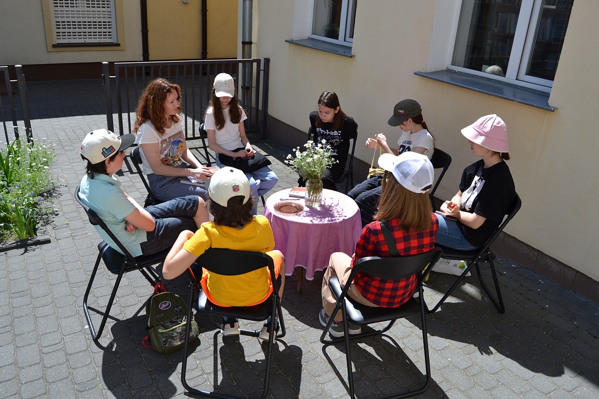 «Привет, давай поговорим»:  встреча клуба для читающих подростков «КЛЮЧ»