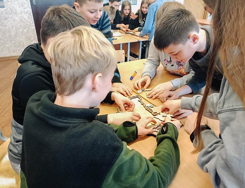 Сотрудники юношеского отдела в гостях в СШ № 35