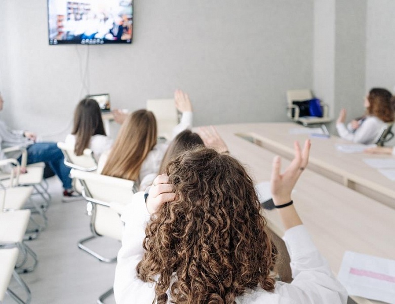 Онлайн-турнир «Мы знаем ваш город: Липецк — Брест»