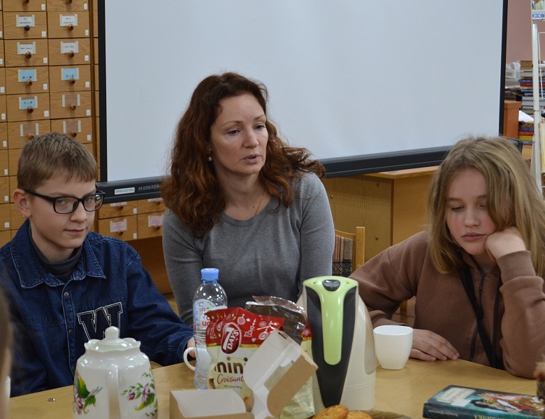 «Беседы о красоте»: встреча клуба для читающих подростков «КЛЮЧ»