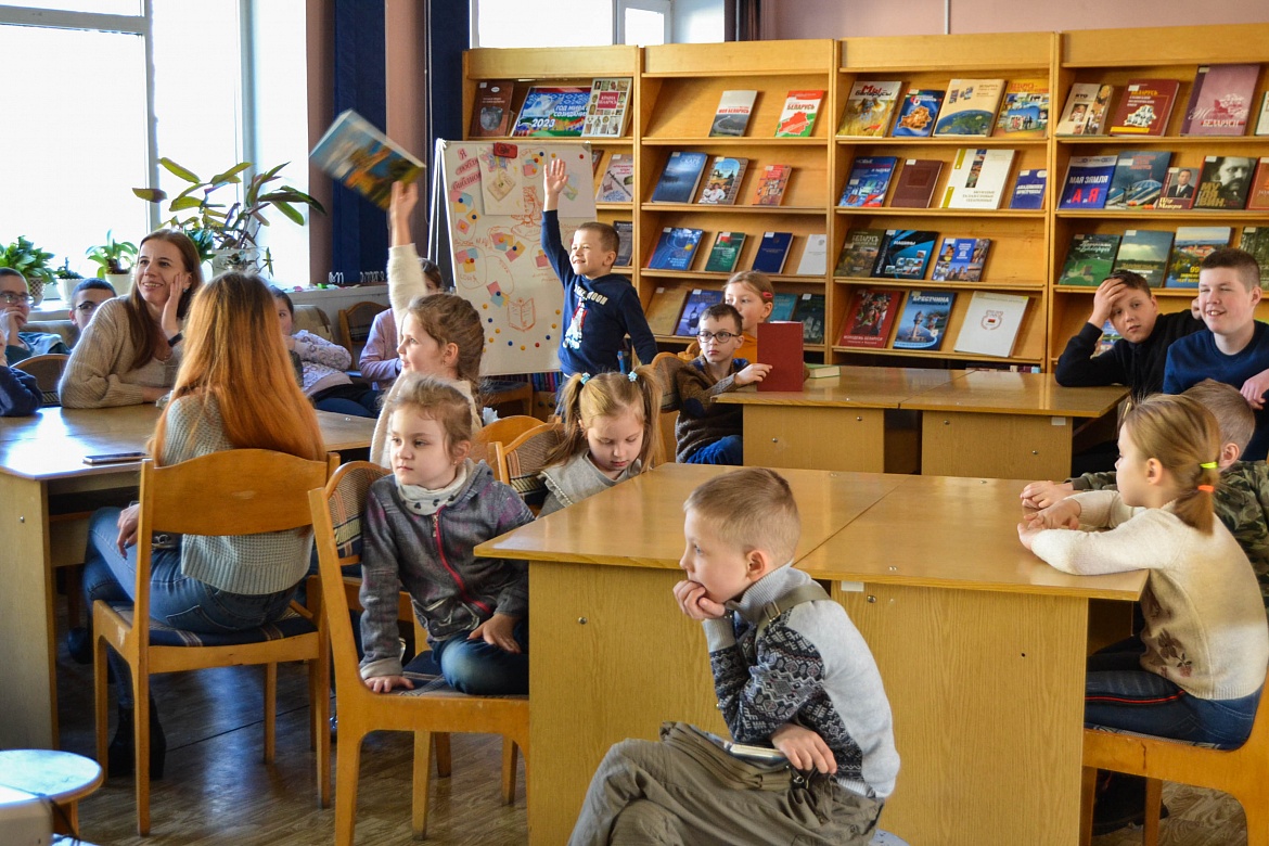 Неделя детской и юношеской книги в юношеском отделе