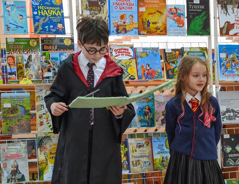 Открытие Недели детской и юношеской книги «Дорогами книги к миру добра»