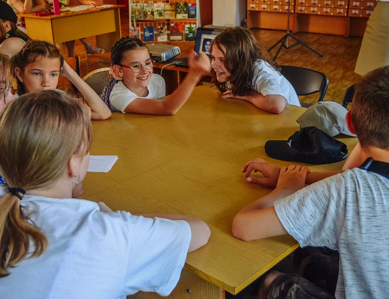 Насыщенный июнь в юношеском отделе