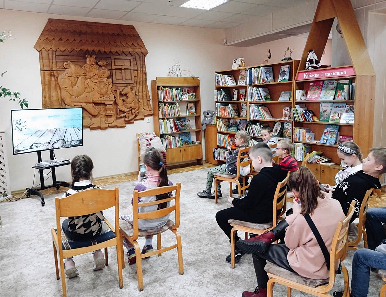 Шестой учебный день в библиотеке