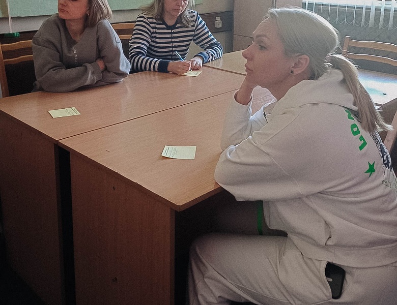 Проблема разводов, неполных семей и одиночества в современной детской литературе»: встреча проекта «Книжный выходной»