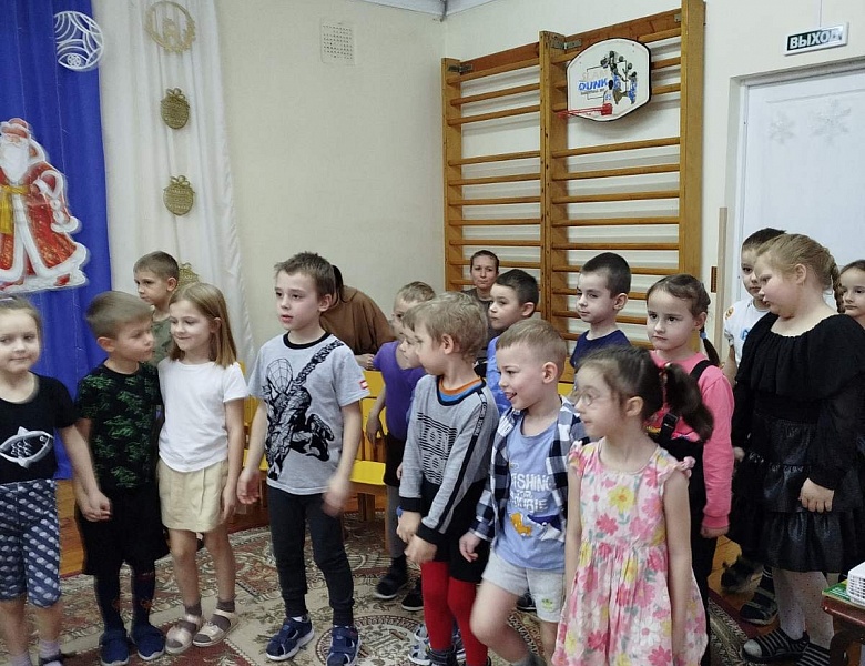 Зімовыя забавы: вясёлае мерапрыемства для дзяцей