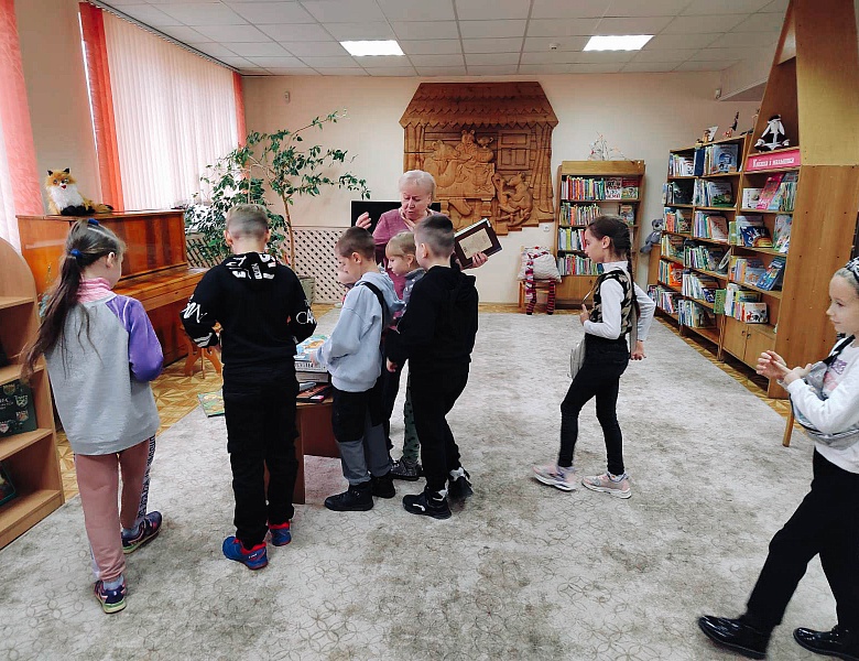 Шестой учебный день в библиотеке