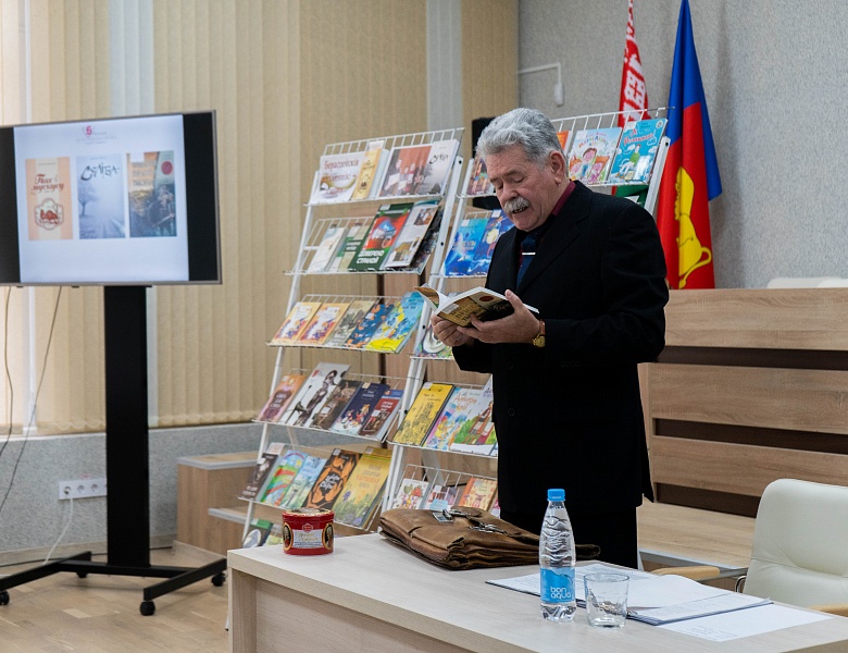 Тыдзень роднай мовы ў юнацкім аддзеле