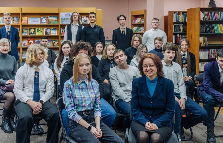 Проект «#1 регион в лицах. Детские вопросы — взрослые ответы»: встреча со Светланой Михайловной Токарчук