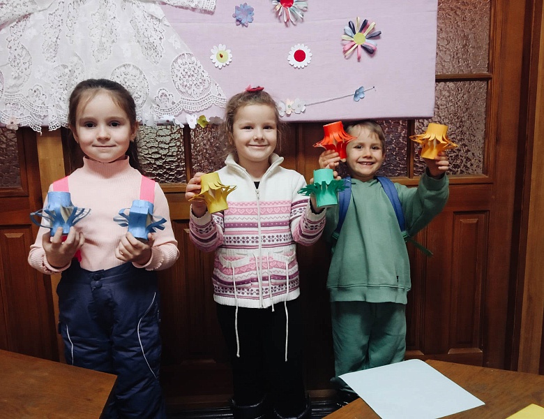 Занятия в Школе маленьких волшебников