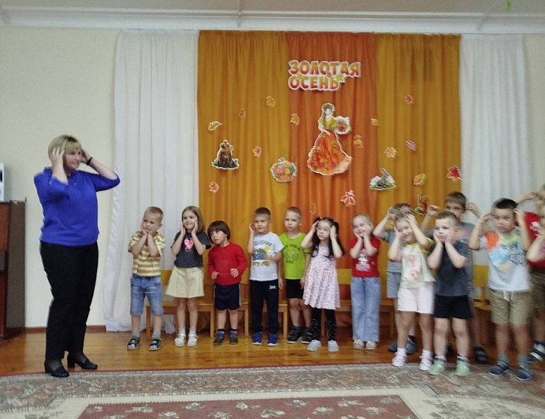 Праздник осени от детского отдела