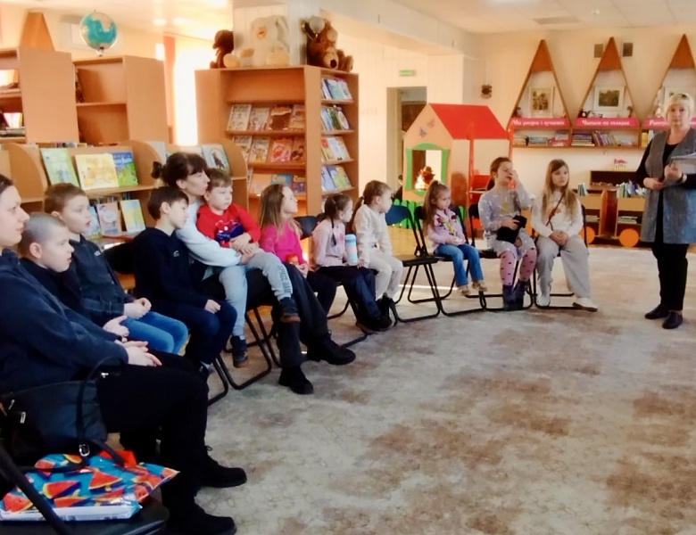 Волшебные приключения в библиотеке: журналы, мечты и творчество