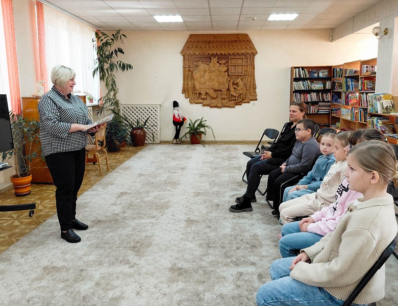 Сказки осени: ёжики и их книжные приключения