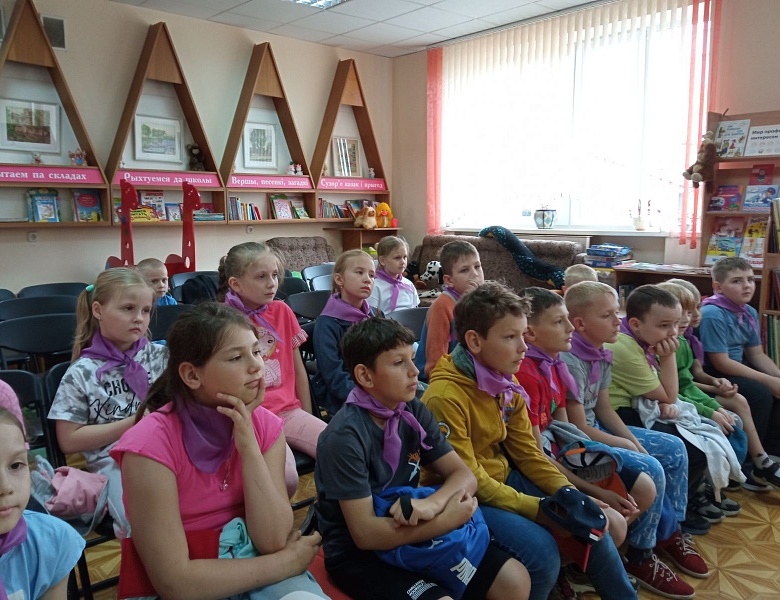 Литературный праздник «Детство —это мы»:  к Международному дню защиты детей