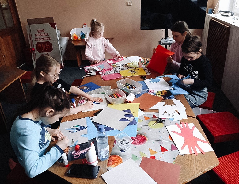 «Когда дети смеются»