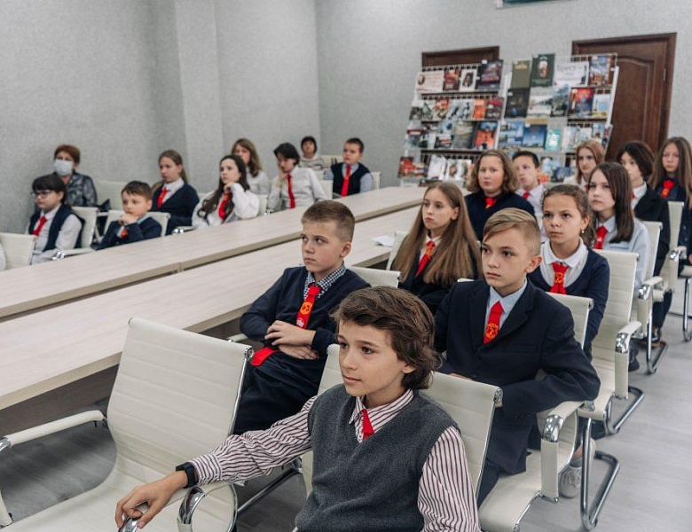 Видеомост «Живые нити родства: от Пензы до Бреста»