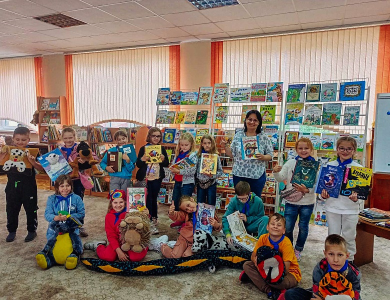 Лучшие каникулы — каникулы в библиотеке!