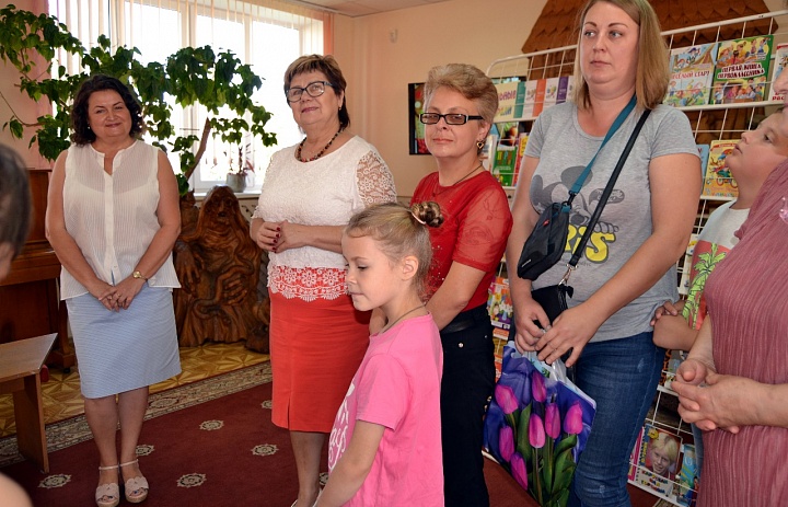 Акция «Дети идут в школу» — в Библиотеке!
